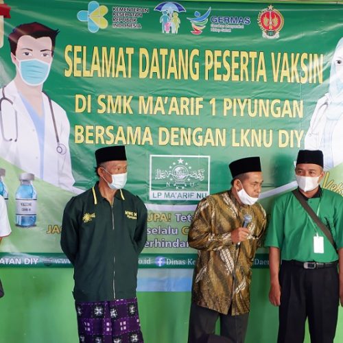 Wujudkan Masyarakat Sehat dan Produktif, LP Maarif dan LKNU DIY adakan Vaksinasi Massal