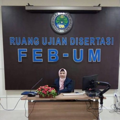 Kader Fatayat NU DIY Kiromim Baroroh Raih Gelar Doktor Pendidikan Ekonomi