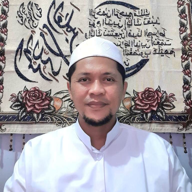 Ekspresi Praktek Beragama yang Tidak Tuntas