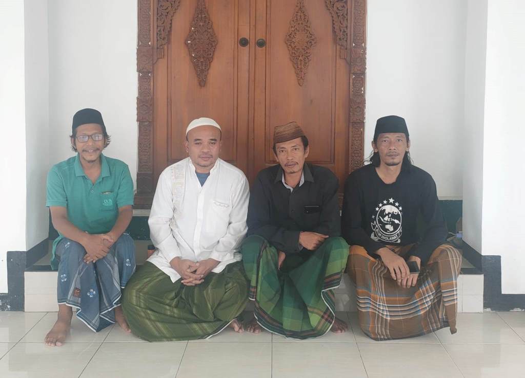 Pentingnya Mengabarkan Makam Waliyullah