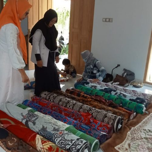 Rangkaian Duta Santri Nasional 2021, Festival Halal Fashion sebagai Talent Pool dan Pemberdayaan Desainer Pemula Rangkaian Duta Santri Nasional 2021, Festival Halal Fashion sebagai Talent Pool dan Pemberdayaan Desainer Pemula