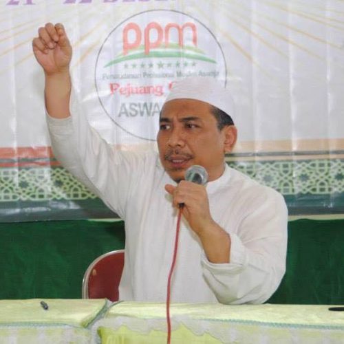 Renungan Jati Diri Santri dari Gus Yahya