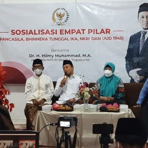 Gus Hilmy Ajak Masyarakat Teladani Kepahlawanan KH. Hasyim Asy’ari dan Sri Sultan HB IX
