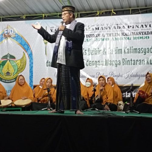 Peringati Milad ke-5 Yayasan dan Majelis Dzikir Kalimasyada Pinayungan Gelar Pengajian Akbar