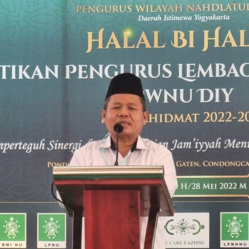 Dr. KH. Zuhdi Muhdlor Ketua PWNU DIY 2022-2027