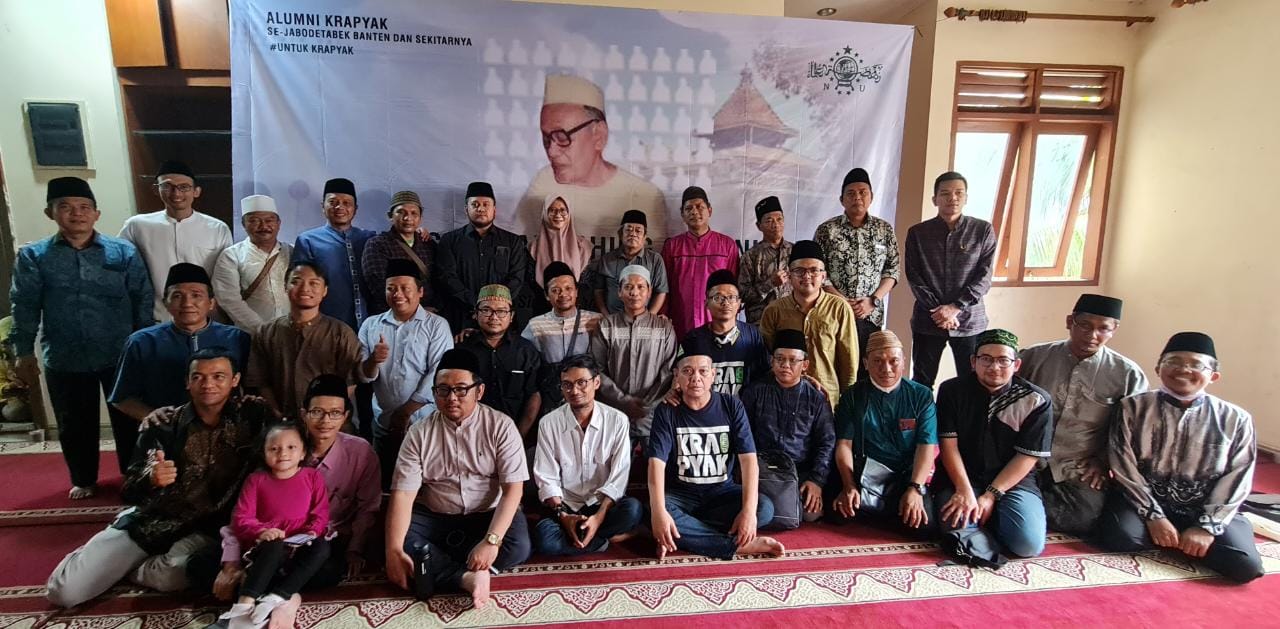 Nyai Tia Atabik Ali: Alumni Krapyak Haru Menata Niat